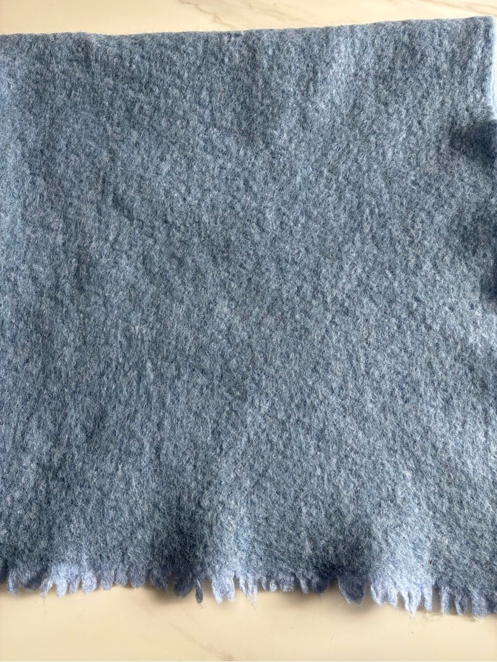 Gammatex Blue Fringe Wool throw on blanket sz 50х55 - Picture 4 of 5